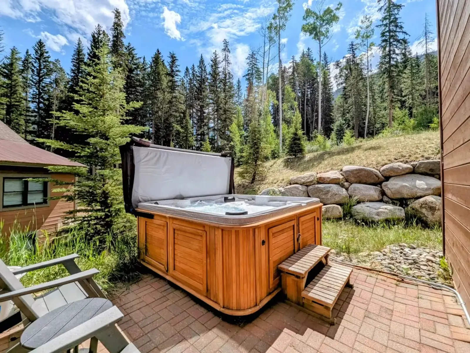 The Alders, Private hot tub on the summer deck, luxury vacation rental in Keystone, Colorado