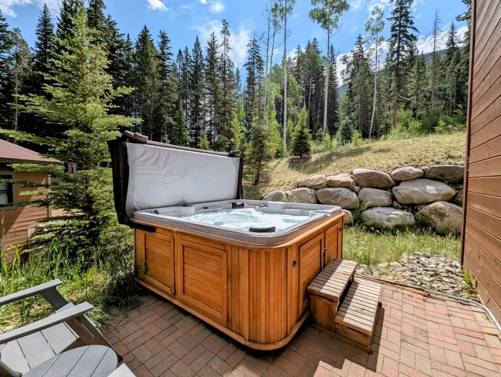 The Alders, Private hot tub and Keystone ridgeline, luxury vacation rental in Keystone, Colorado