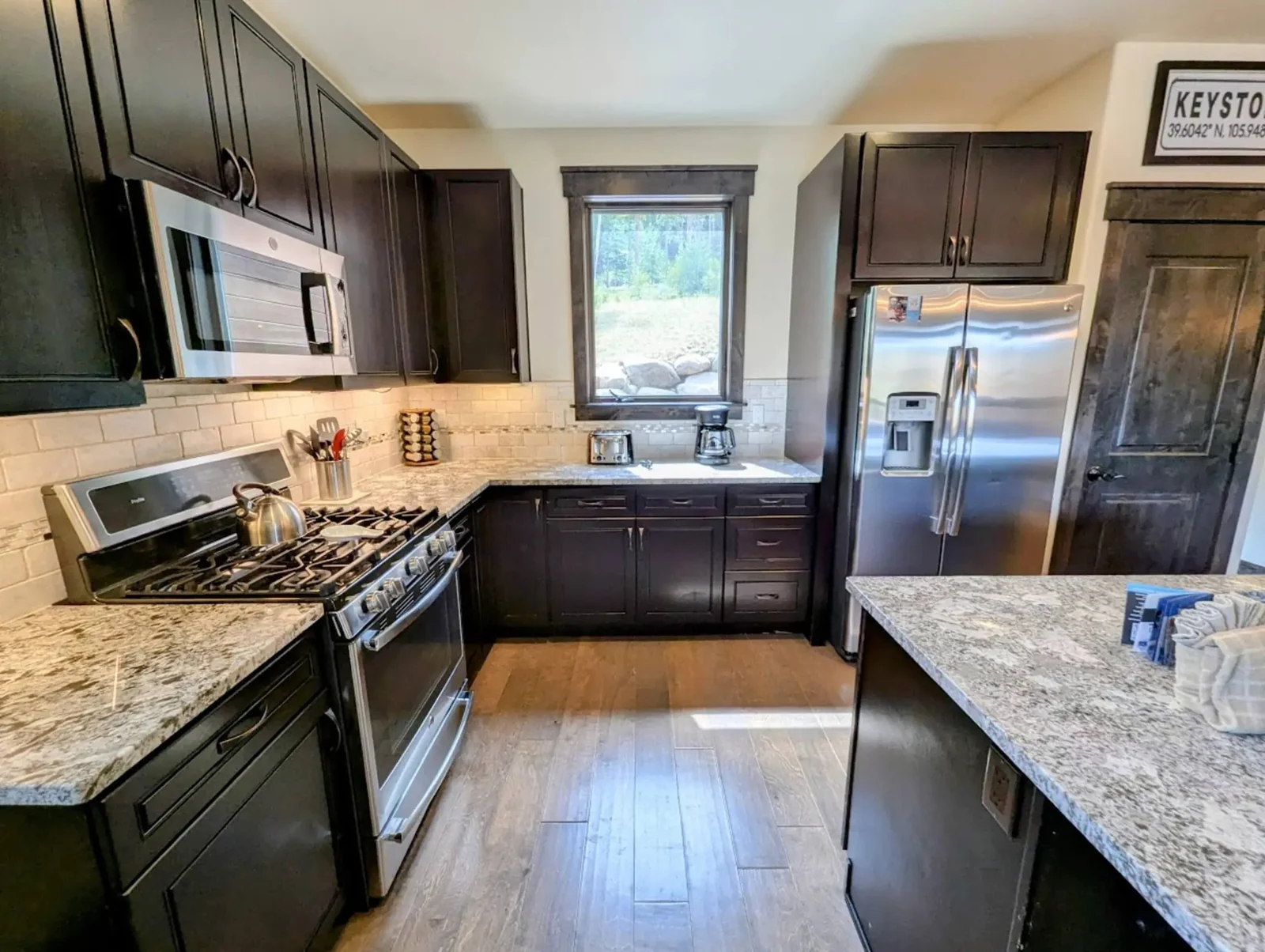 The Alders, Granite counters and full chef's kitchen, luxury vacation rental in Keystone, Colorado