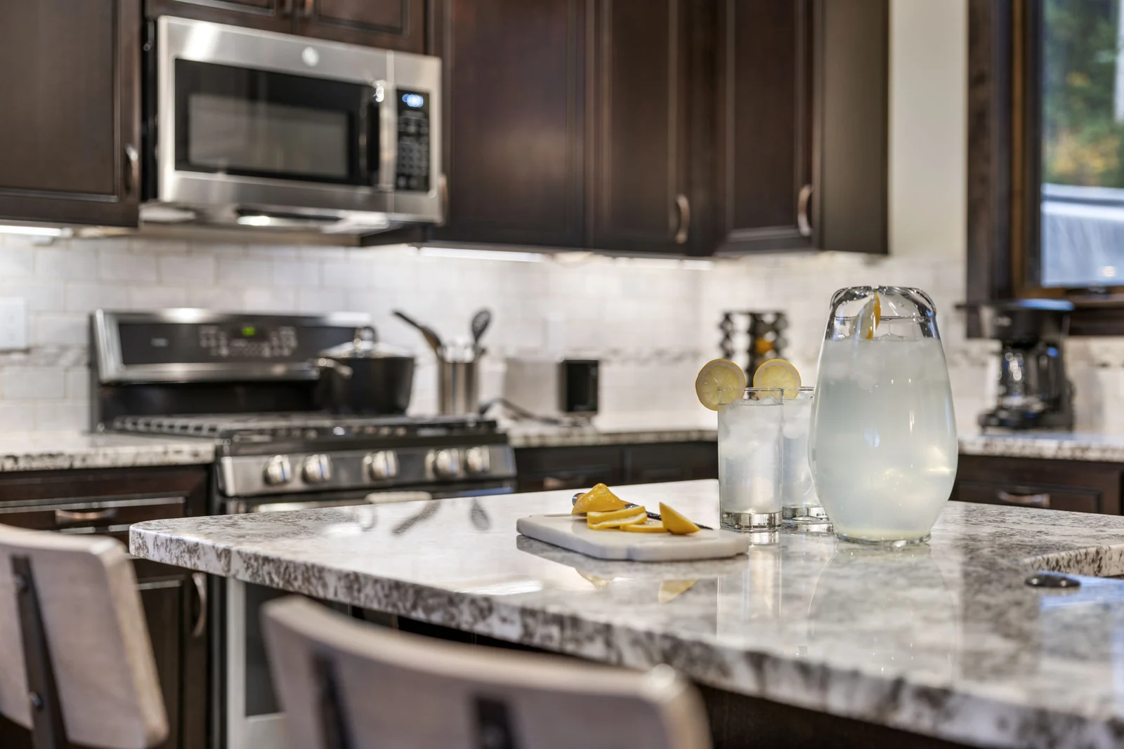 The Alders, Stainless range and granite countertop in the kitchen, luxury vacation rental in Keystone, Colorado